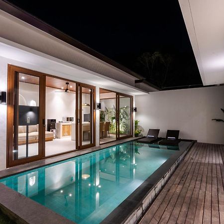 J4 Villas Sanur Buitenkant foto