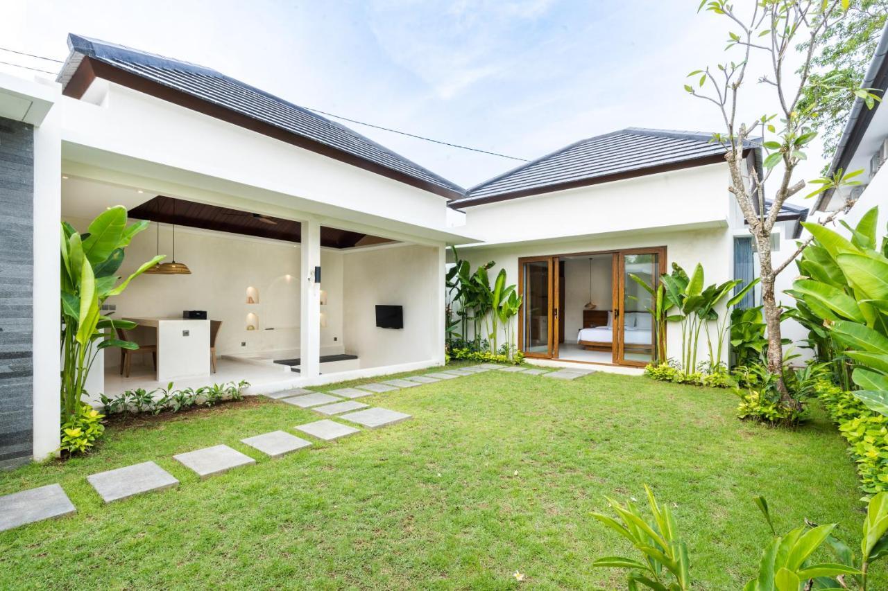 J4 Villas Sanur Buitenkant foto